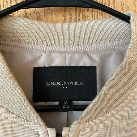 Tan Banana Republic bomber jacket. - Picture 3 of 3